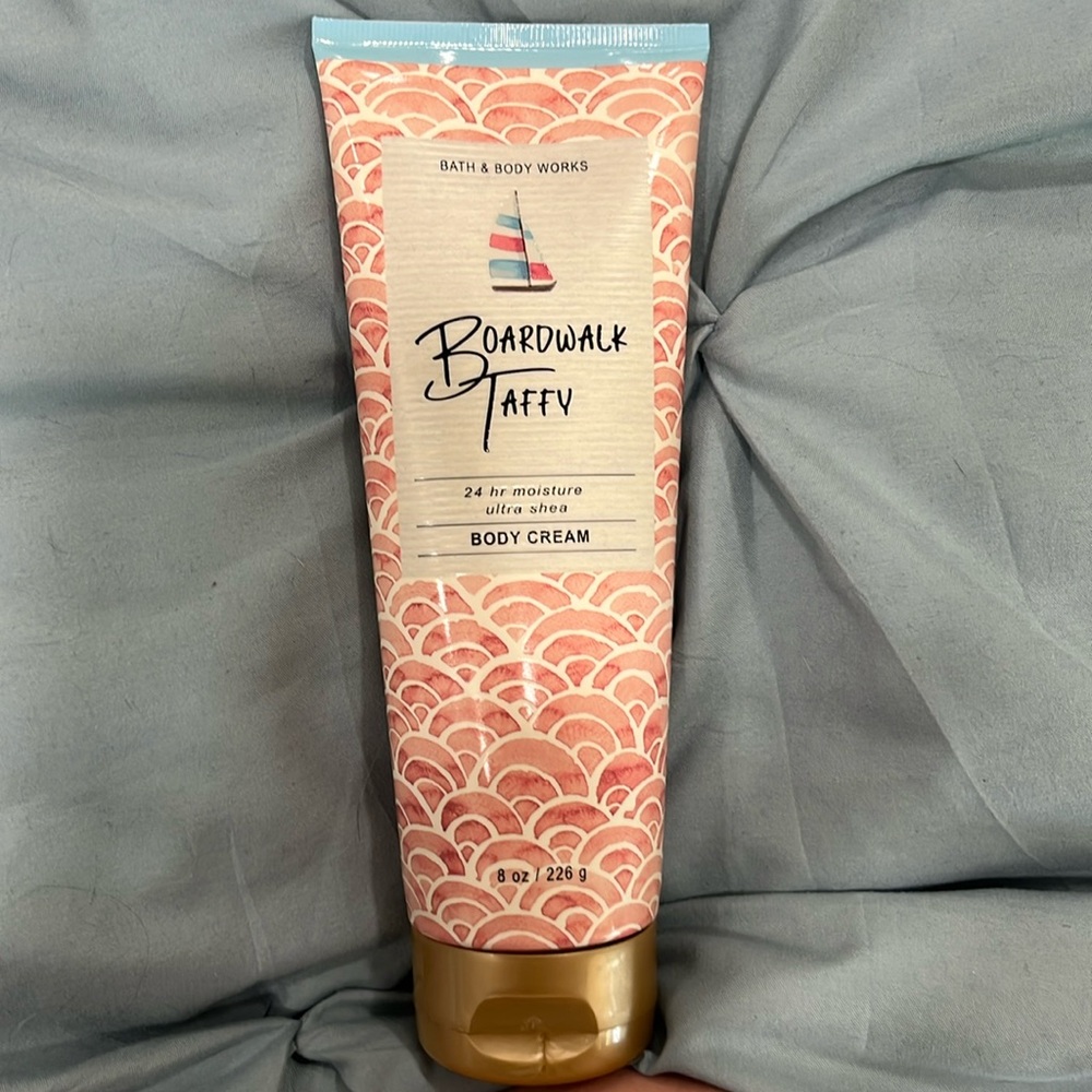 Bath and Body Works Boardwalk Taffy Body Cream